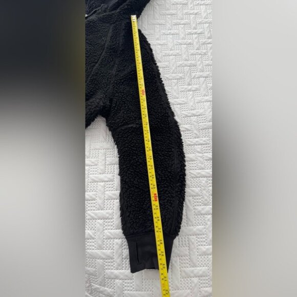 Lululemon Athletica Lulu Plus Size XL/XXL Black Sherpa Teddy Bear Cropped Hoodie - Picture 11 of 16